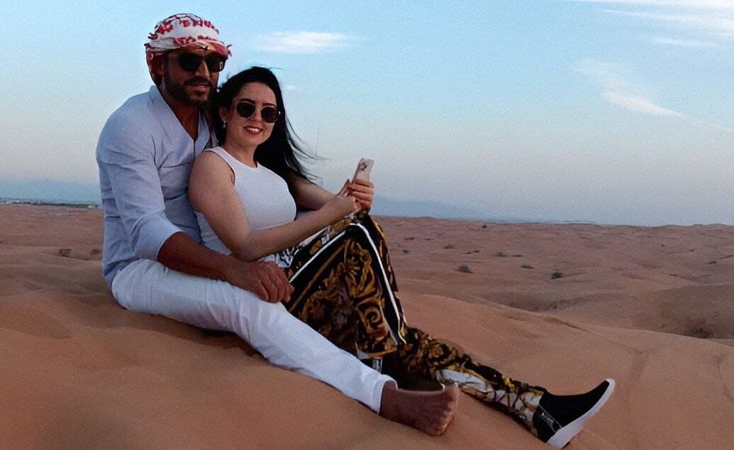 couples in Dubai desert safari