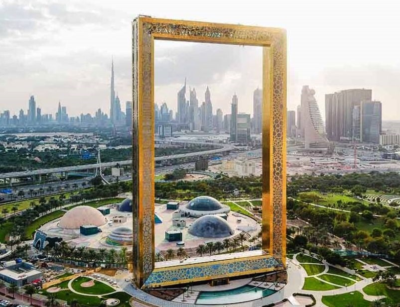 World's Biggest Picture Frame in Dubai