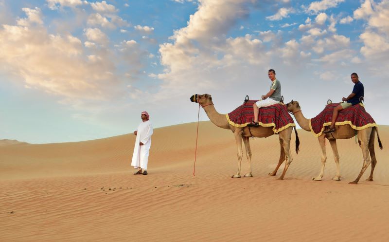 dubai vs abu dhabi